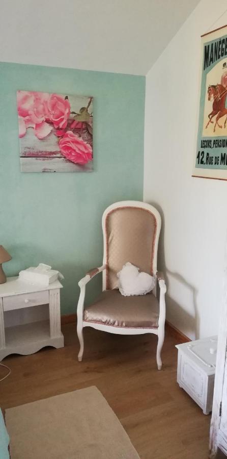 Chambre D'Hote En Vallee Du Loir - Elevage Des Rosiers Bazouges-sur-le-Loir Kültér fotó