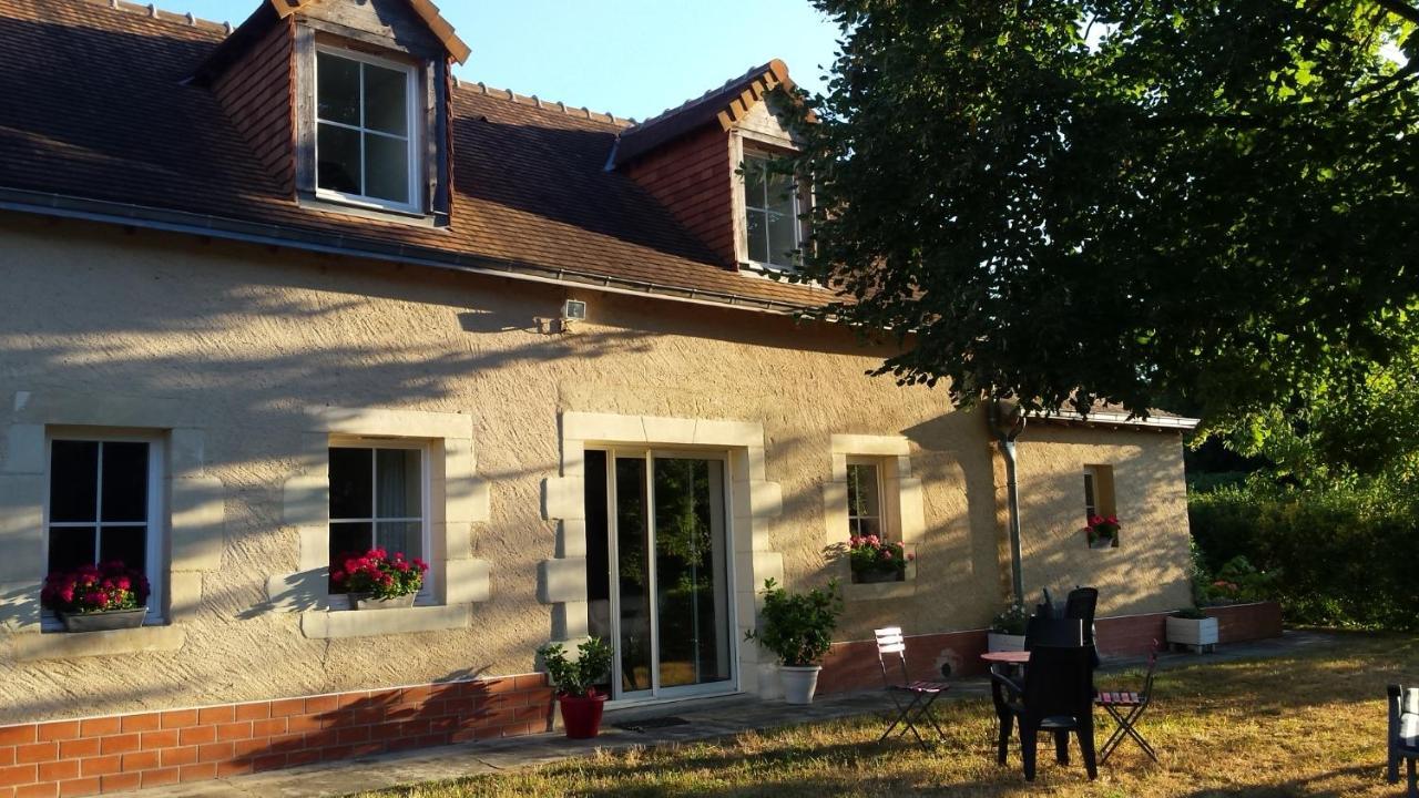 Chambre D'Hote En Vallee Du Loir - Elevage Des Rosiers Bazouges-sur-le-Loir Kültér fotó